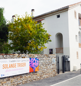 Centre d’art villa Théo proche de l’hôtel Auberge de la Calanque le Lavandou