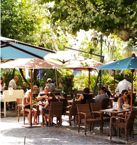Bar le centre une bonne adresse de l'hôtel la Calanque au Lavandou