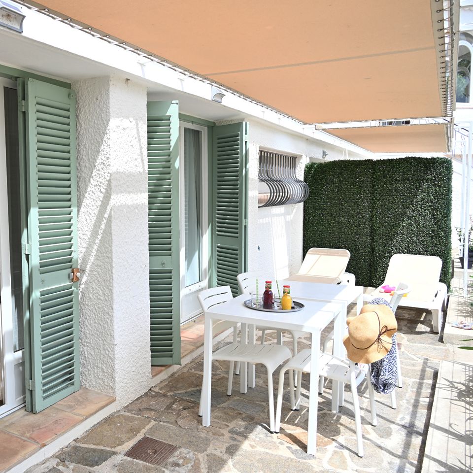 Un appartement luxe au cœur de l’Auberge de la Calanque au Lavandou