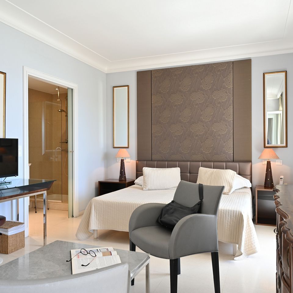 Chambre double avec vue mer hôtel la Calanque au Lavandou