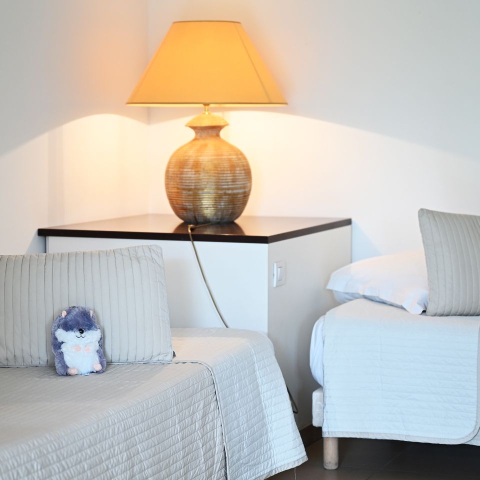 Un appartement avec tous les services de l’hôtel avec piscine au Lavandou